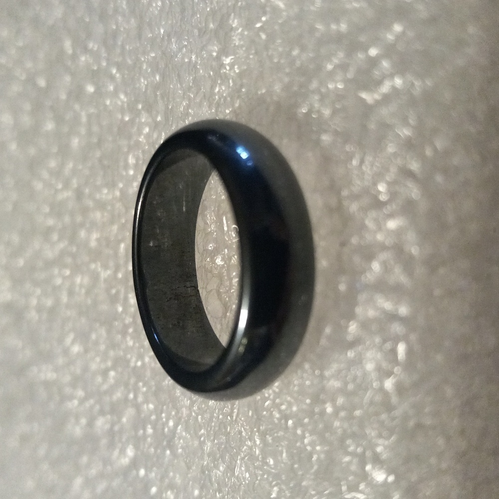 Ladies ring